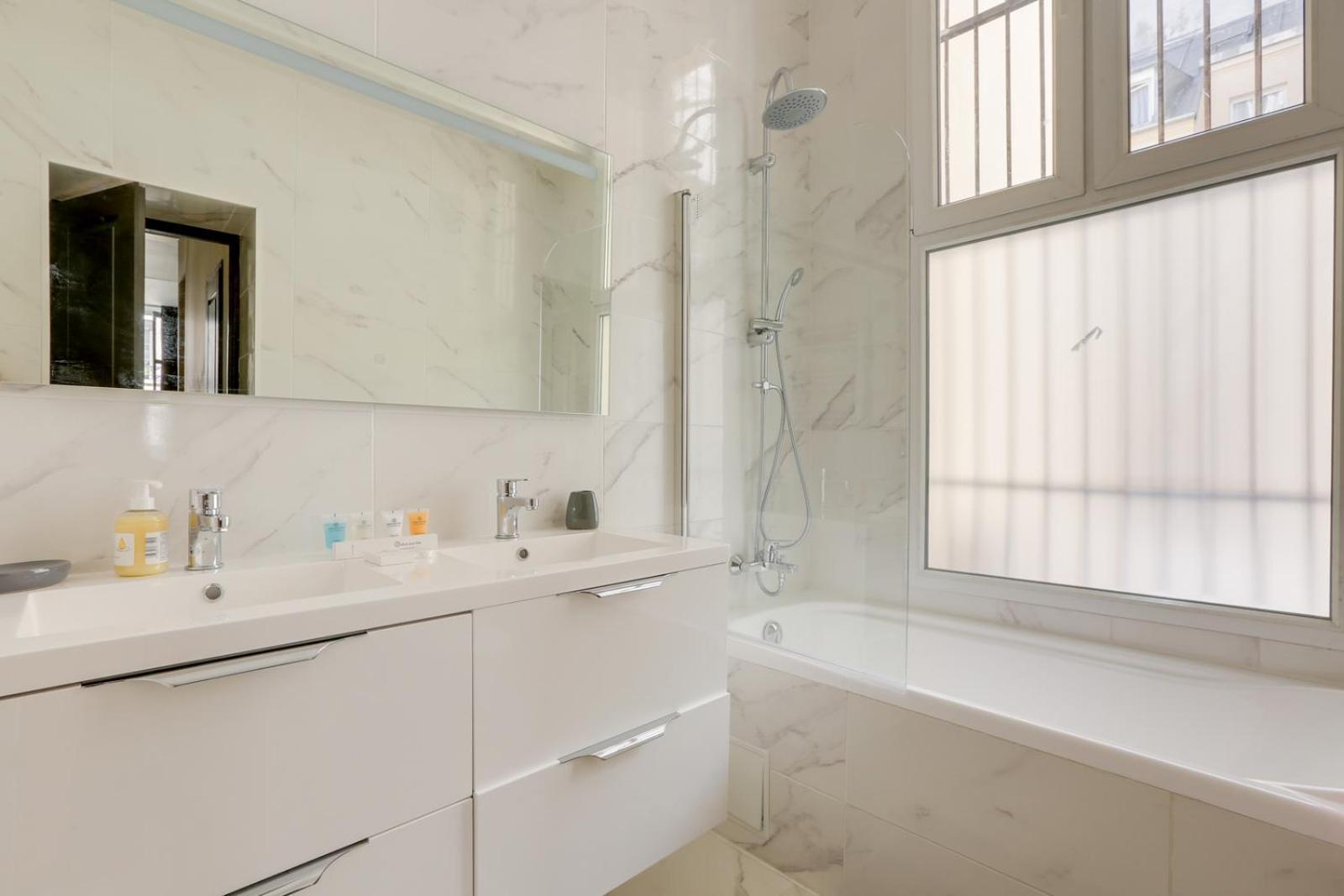 175 Suite Lea - Superb Apartment In Paris Eksteriør bilde